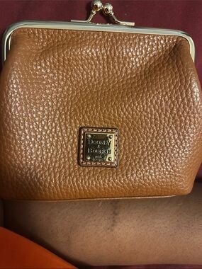 Dooney & Bourke Pebble Leather Kiss-Lock Coin Purse in Tan with Gold Hardware